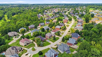 8006 Kendrick Crossing Ln, Louisville, KY 40291