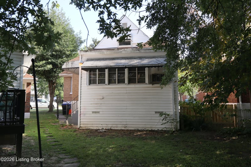 801 Brookline Ave, Louisville, KY 40215