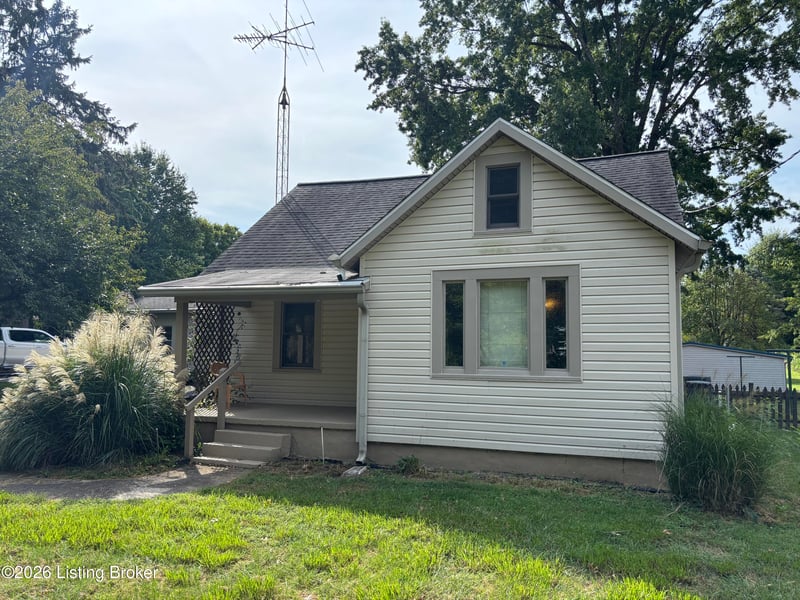 8010 Ferndale Rd, Louisville, KY 40291
