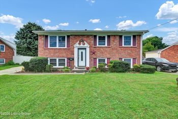 8014 Broadfern Dr, Louisville, KY 40291