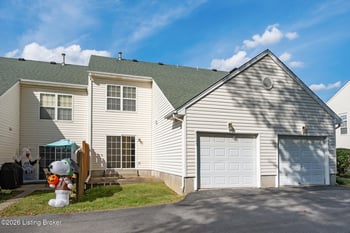 8025 Aspen Green Ln, Louisville, KY 40291