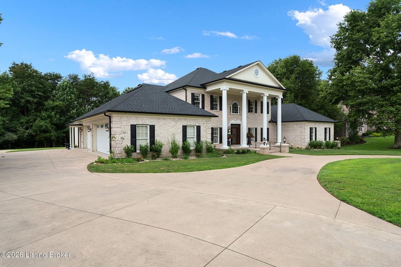 803 Foxfire Rd, Elizabethtown, KY 42701