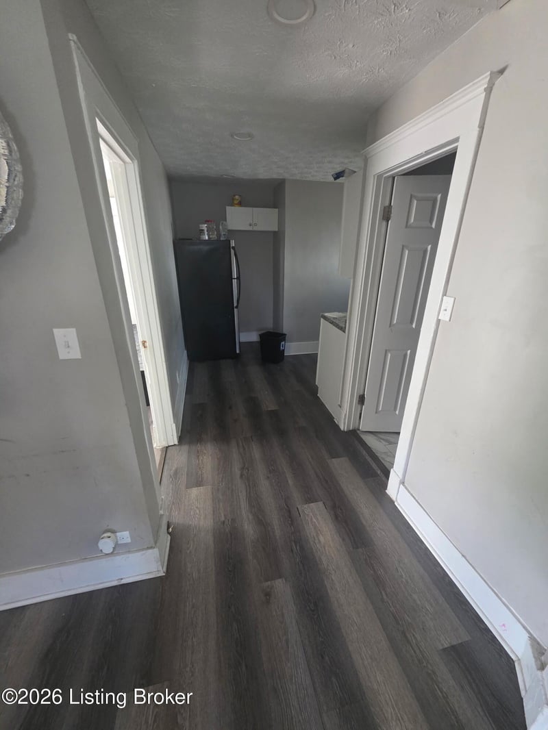 803 S 31st St, Louisville, KY 40211