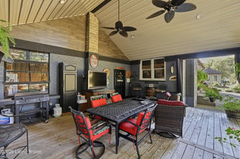 8035 Watterson Trl, Louisville, KY 40291