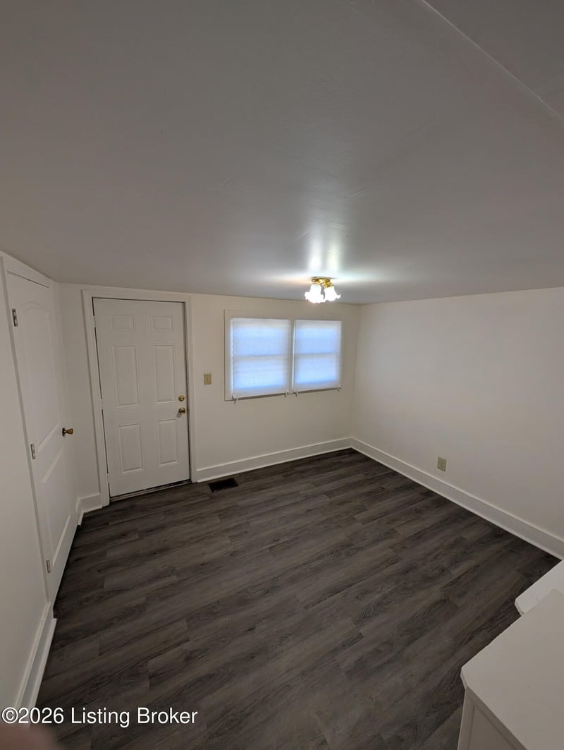 805 S 42nd St, Louisville, KY 40211