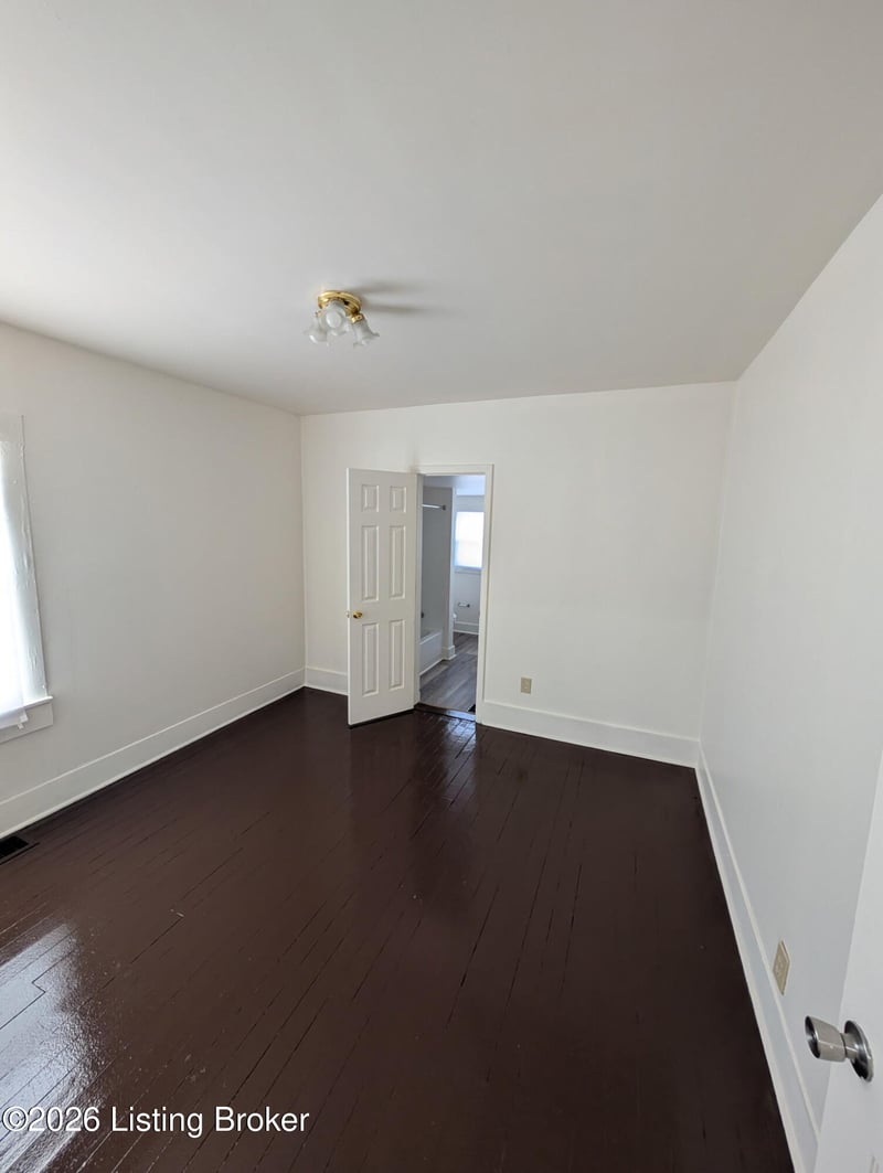 805 S 42nd St, Louisville, KY 40211