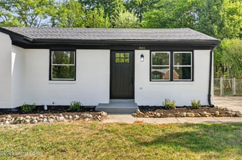 805 Taper Ct, Louisville, KY 40214