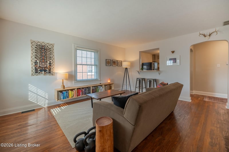 807 Molter Ave, Louisville, KY 40217