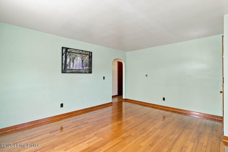 809 Bartley Ave, Bardstown, KY 40004