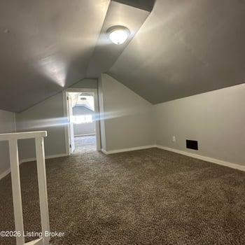 809 Sutcliffe Ave, Louisville, KY 40211