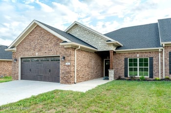 81 Cherokee Dr, Shelbyville, KY 40065