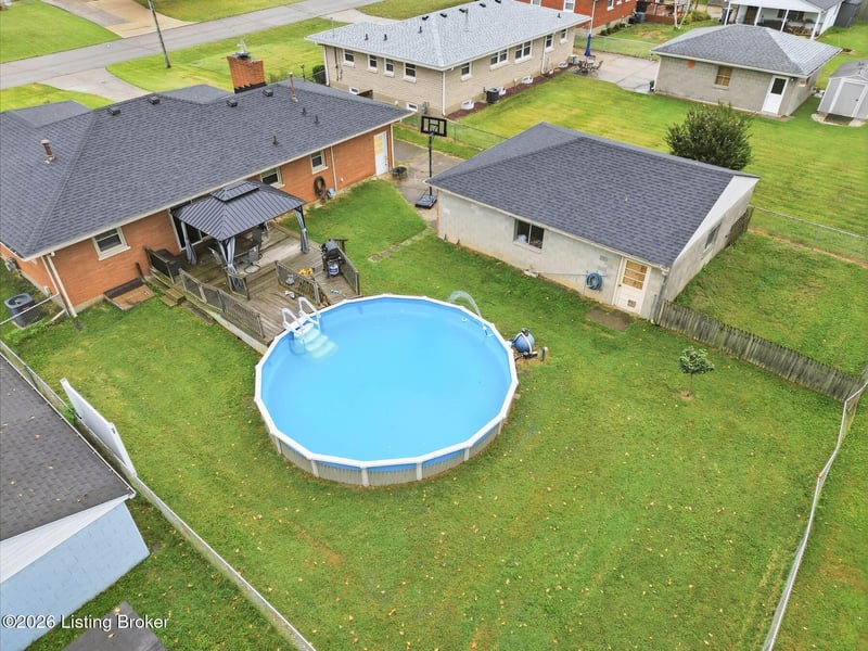 8100 Cedar Brook Dr, Louisville, KY 40219