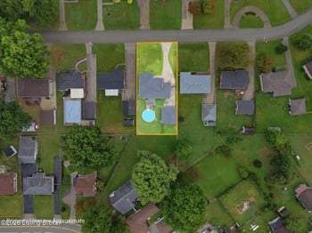 8100 Cedar Brook Dr, Louisville, KY 40219