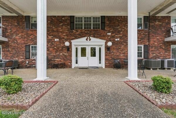 8101 Wendamoor Dr #8-1, Louisville, KY 40228