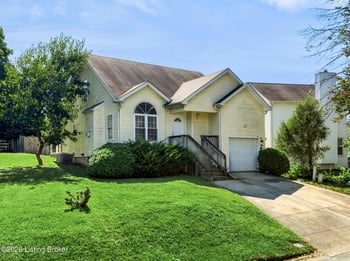 8104 Hudson Ln, Louisville, KY 40291