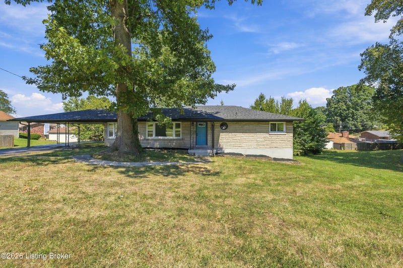 811 Gagel Ave, Louisville, KY 40216