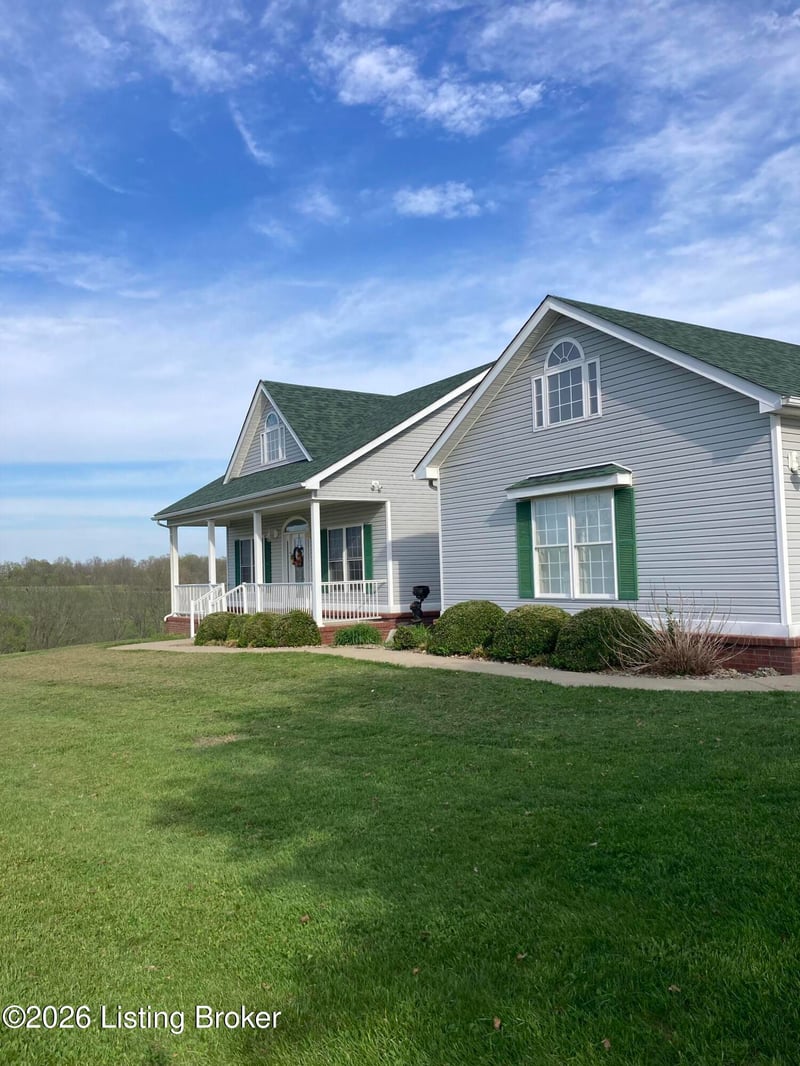 8116 Lawrenceburg Rd, Chaplin, KY 40012