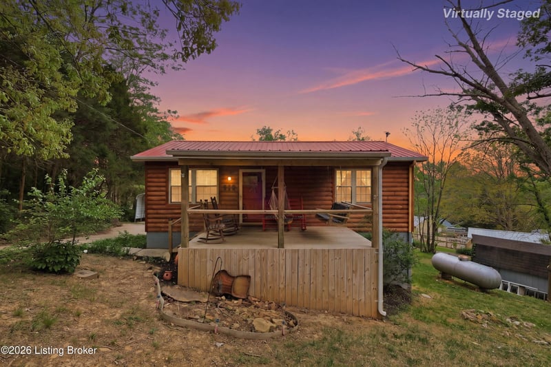 812 Ridgecrest Dr, Clarkson, KY 42726