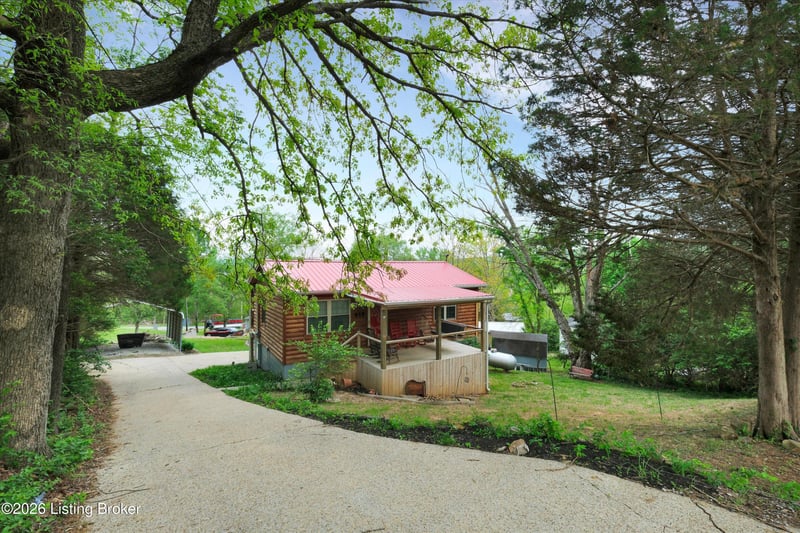 812 Ridgecrest Dr, Clarkson, KY 42726