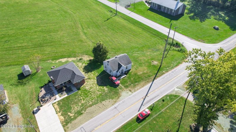 813 11th St, Carrollton, KY 41008