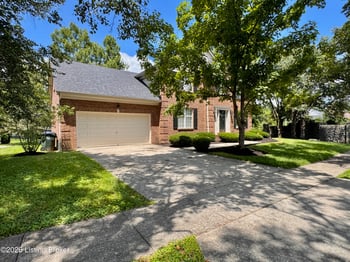 813 Andover Village Dr, Lexington, KY 40509
