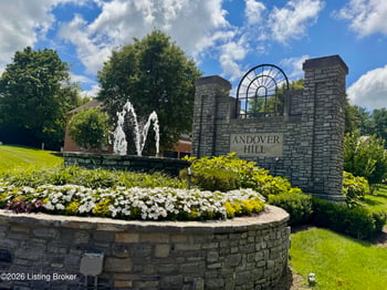813 Andover Village Dr, Lexington, KY 40509