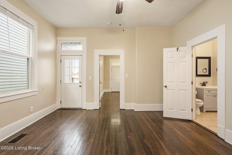 813 Swan St, Louisville, KY 40204