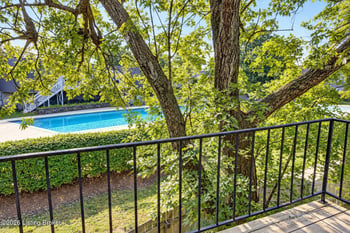 819 La Fontenay Ct, Louisville, KY 40223