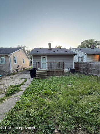 819 S 42nd St, Louisville, KY 40211