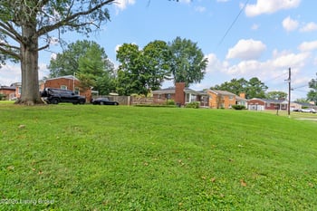 8201 Denise Dr, Louisville, KY 40219