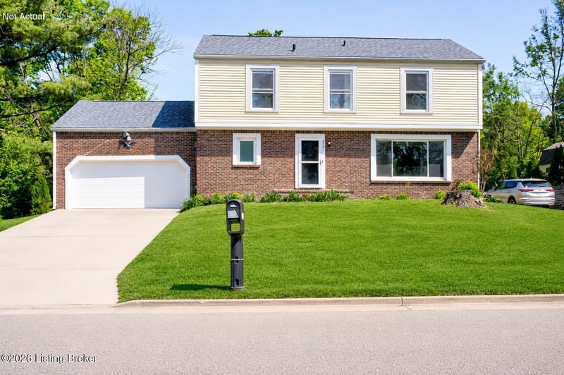 8201 Huntsman Trl, Louisville, KY 40291
