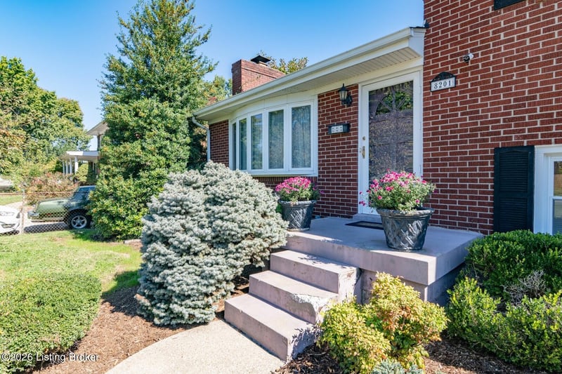 8201 Terry Rd, Louisville, KY 40258