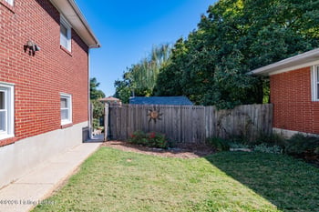 8201 Terry Rd, Louisville, KY 40258