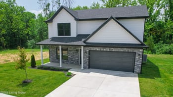 8205 Roseborough Rd, Louisville, KY 40228