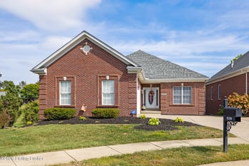 8209 Parker Grant Ct, Louisville, KY 40291