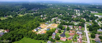 8209 Roseborough Rd, Louisville, KY 40228