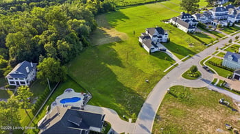 8212 Sutherland Farm Rd, Prospect, KY 40059