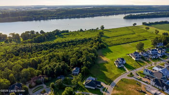 8212 Sutherland Farm Rd, Prospect, KY 40059