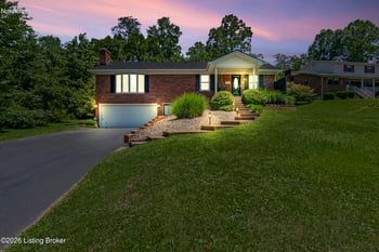 8215 Arnoldtown Rd, Louisville, KY 40214