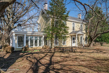8221 Wolf Pen Branch Rd, Prospect, KY 40059