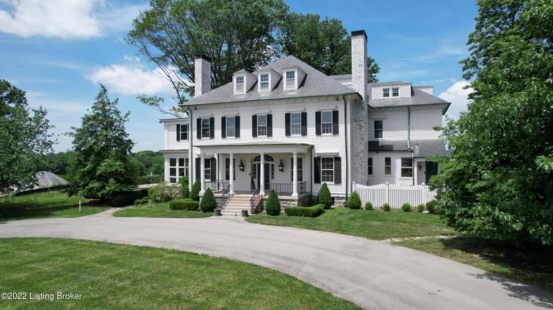 8234 Sutherland Farm Rd, Prospect, KY 40059
