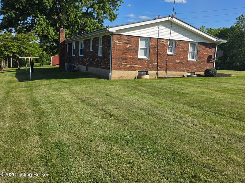 8237 Mount Eden Rd, Shelbyville, KY 40065