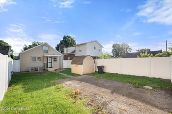 826 Brentwood Ave, Louisville, KY 40215