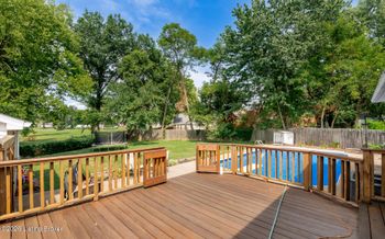 8300 Twisted Pine Rd, Louisville, KY 40219