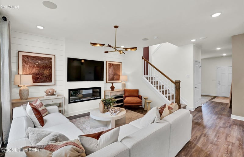 8301 Fairmount Rd, Louisville, KY 40291