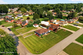 8303 Smithton Rd, Louisville, KY 40219