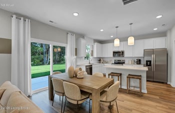 8305 Fairmount Rd, Louisville, KY 40291
