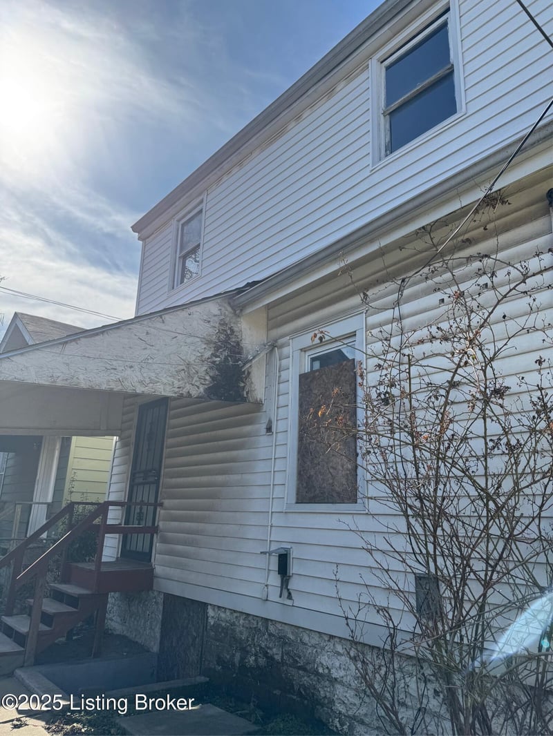 835 S 31st St, Louisville, KY 40211