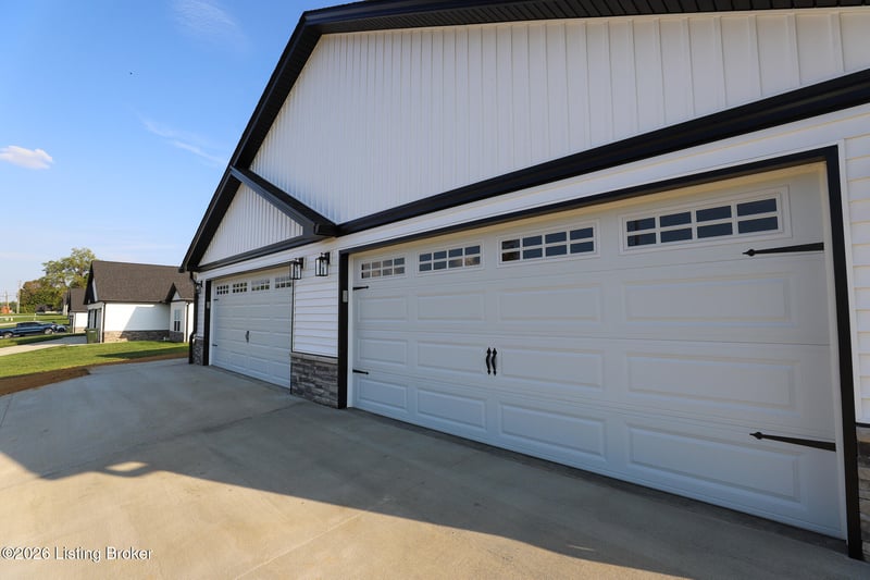838 Otter Creek Rd, Vine Grove, KY 40175