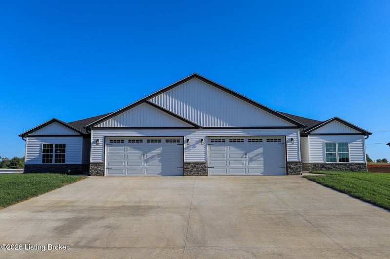 838 Otter Creek Rd, Vine Grove, KY 40175